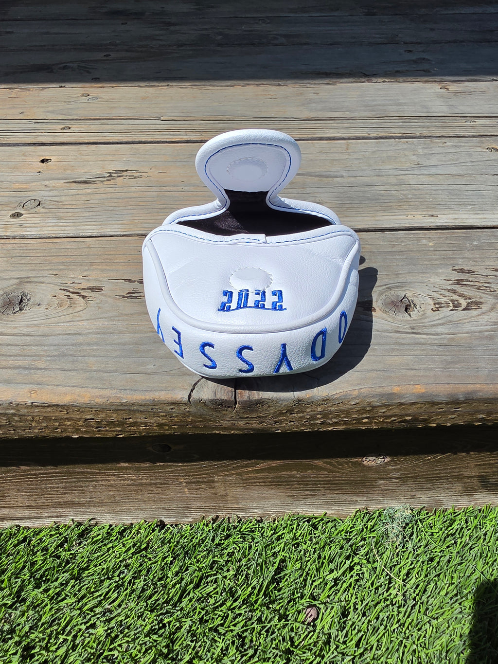 Odyssey Southern Pines 2022 Mallet Putter Headcover White Blue Golf Cover - Image 2