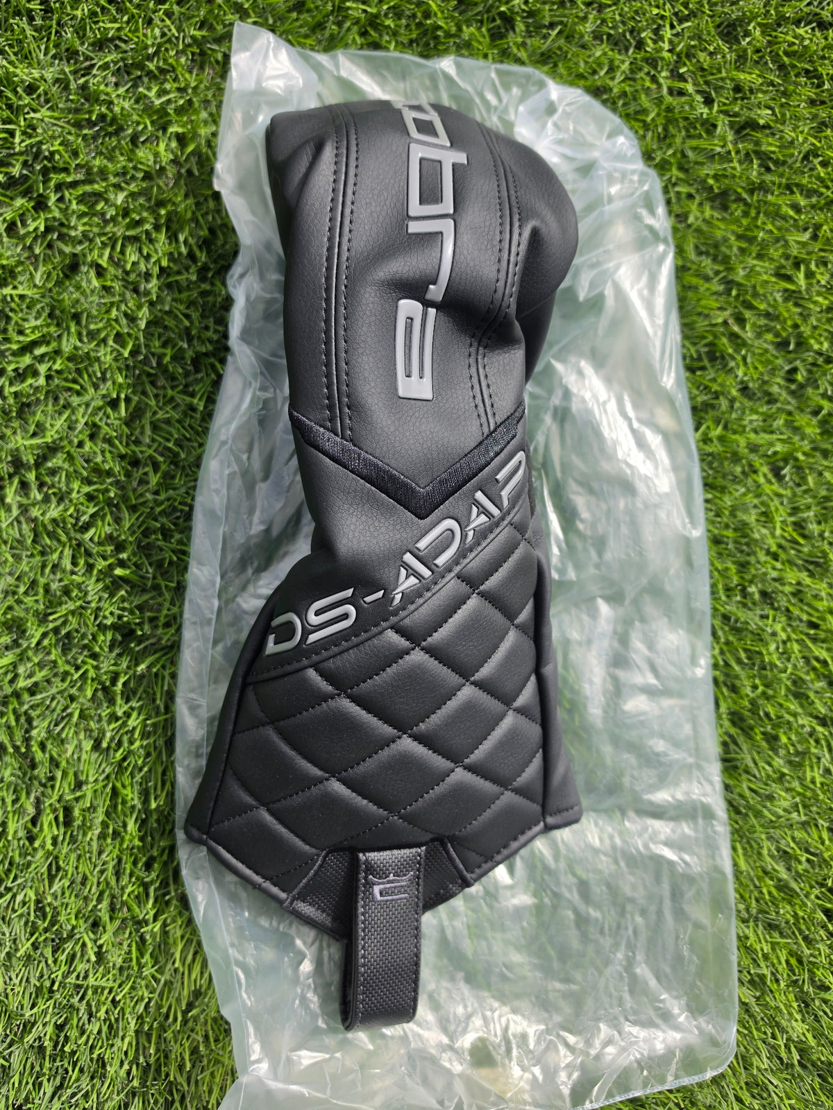 Cobra DS-ADAPT LS Driver 9° Stiff Denali Black 60 RH NEW w/ Headcover